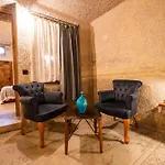 Otel Design Cave 4*