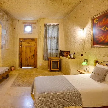 Design Cave Hotel
