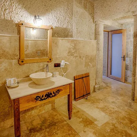 Design Cave Hotel