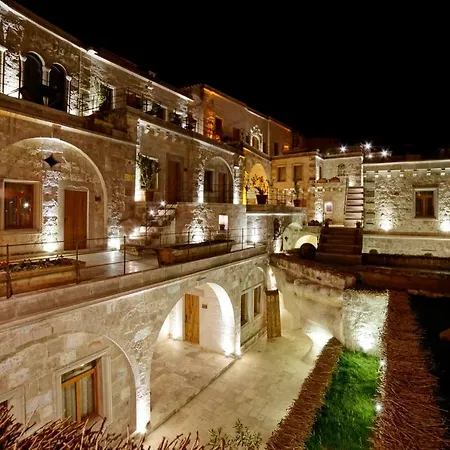 Design Cave Hotel